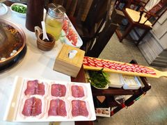 手工鲜切羊上脑肉-阳坊胜利涮羊肉(禧乐汇店)