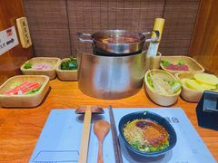 -独食火锅·半米屋台(直营总店)