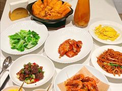 -滩外滩·本帮江浙菜(新天地店)