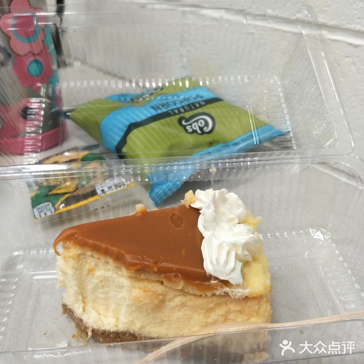 通常一块蛋糕我能吃好几个小时
