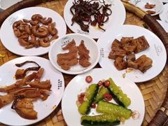-桥香园云南过桥米线(金马碧鸡店)