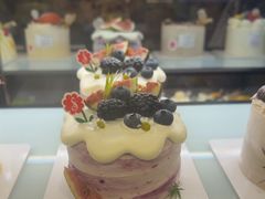 -花花卷卷·鲜食蛋糕(泉屋店)