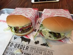 -FATBURGER 特富客汉堡(外交公寓店)