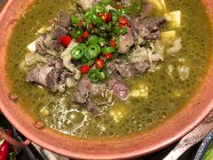 -云海肴·汽锅鸡·云南菜(天山百盛优客店)