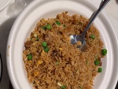 -百联临沂购物中心(临沂路店)