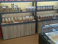 面包甜点陈列柜-85度C(北京八角物美店)