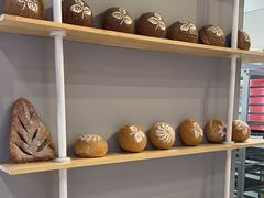 -焙丽拾光(麦凯乐直营店)