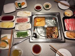 -海底捞火锅(新松江路生日主题店)