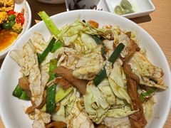 -关东小磨东北菜(上海长风大悦城店)