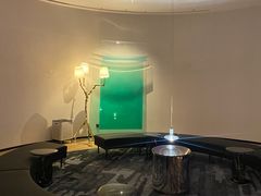 -涨巢·潮玩水疗局