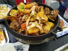 -撒拉人家.酸菜牦牛肉火锅