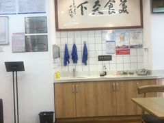 -陇上全荟兰州传统牛肉面(延吉路店)
