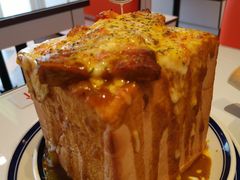 金砖椰香咖喱厚切猪排焗饭-万喜记冰室(大学路店)