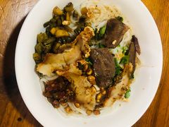 -牛八宝桂林米粉(八里庄店)