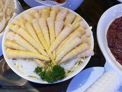 -小天鹅火锅·一线江景洪鼎旗舰店(洪崖洞店)