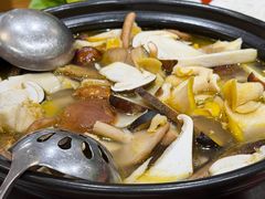 -菌之家·专业纯野生菌火锅·特色炒菌