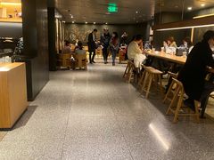 大堂-星巴克臻选(国贸商城首店)