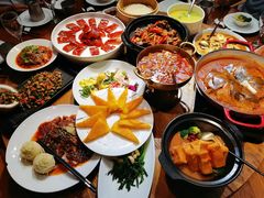 豆花肥牛-时光乌托邦空中花园餐厅川味·融合菜(幸福广场店)