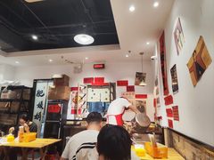 -柳州肥姨妈大骨螺蛳粉(曹路店)