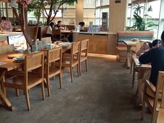 -蜜桃餐厅·伴山(湖滨商业街店)