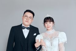 -芭莎视觉婚纱摄影(花溪店)