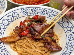 -李与白包子铺(桐梓林店)