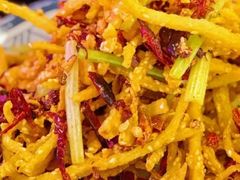 -霄汉牛三鲜湖北砂锅菜(万松园2店)