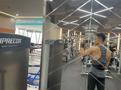 -美航国际健身(北京华联店)