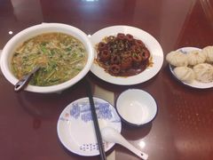 草包包子-草包包子铺1937(普利街店)