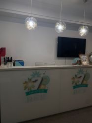 -YooMee优美智能科技美肤机构