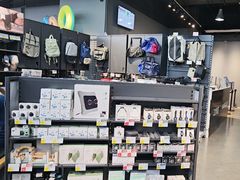 -迪卡侬(大英山店)