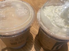 -星巴克臻选(周浦万达店)