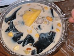 牛奶烧仙草-郭爸烧仙草(西航·潭人街店)