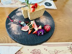 -Mark&Mars Restaurant