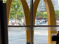 -麦当劳(北苑秋实路店)