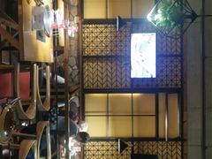 大堂-洪氏嗨捞·广东猪肚鸡·椰子鸡火锅(西咸万象城店)