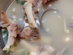 -迎燕阁烤羊腿(二环南路店)