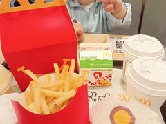 开心乐园餐-麦当劳(星光行店)