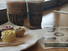 -星巴克(长沙友阿奥特莱斯店)