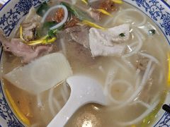 -桥香园云南过桥米线(金马碧鸡店)