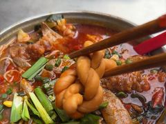 -铁锅哥米线