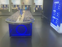 -优购镜仓(六角广场店)