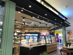 面包甜点陈列柜-多乐之日(和平伊势丹店)