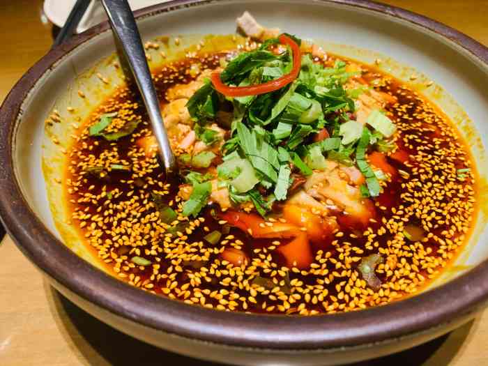 辛香汇(无锡苏宁广场店)-"吃过好几次辛香汇,一如既往的喜欢,三个人.