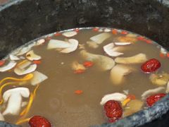 -蘑界·野生菌火锅(深业上城店)