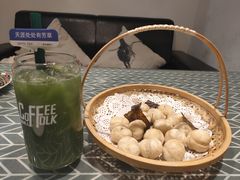 -咖啡人·融合餐厅(万达环宇店)