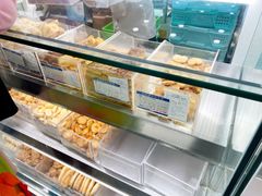 面包甜点陈列柜-上海哈尔滨食品厂(汇联商厦店)