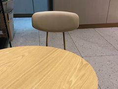 -星巴克臻选(深圳龙华红山天虹店)