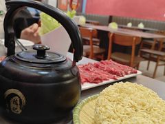 -官塘陈记鱼生·潮汕砂锅粥·牛肉火锅(潮枫路总店)