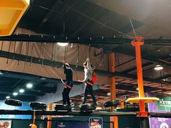 -Tenker Club弹刻极限主题公园 · 蹦床 · 团建 · 生日派对(大关店)